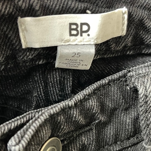 BP Women's Destroyed Wide Leg Jeans in Black Destroy Size 25 NWT - Picture 11 of 14